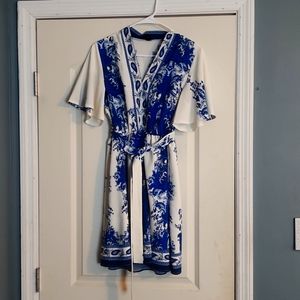 Butterfly sleeve midi dress